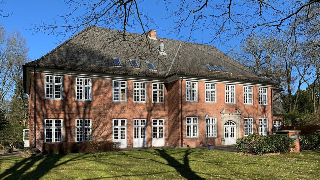 Das Stavenhagenhaus in Hamburg bietet auch die Möglichkeit sich dort standesamtlich trauen zu lassen