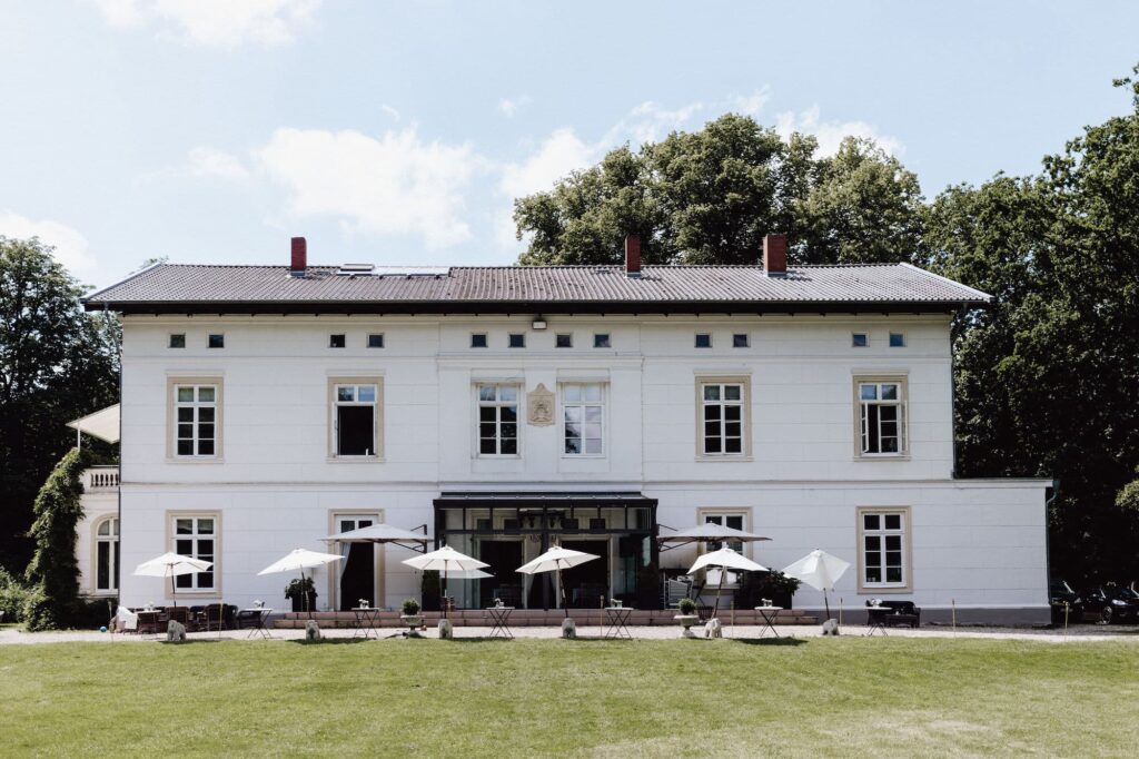 Das Herrenhaus Gut Bliestorf ist eine exklusive Hochzeitslocation